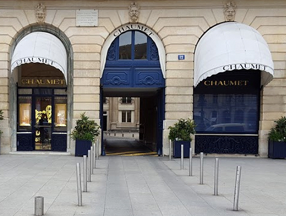 Stores corbeille sur mesure pour Chaumet Paris - Le Store Parisien