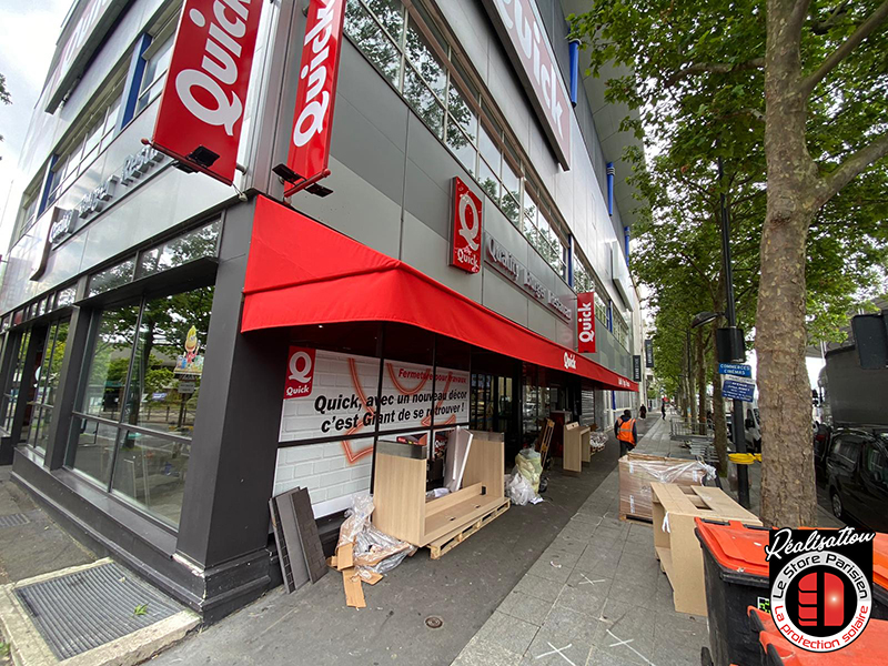 Rentoilage de stores CHR restaurant dans la Seine Saint-Denis - Le Store Parisien