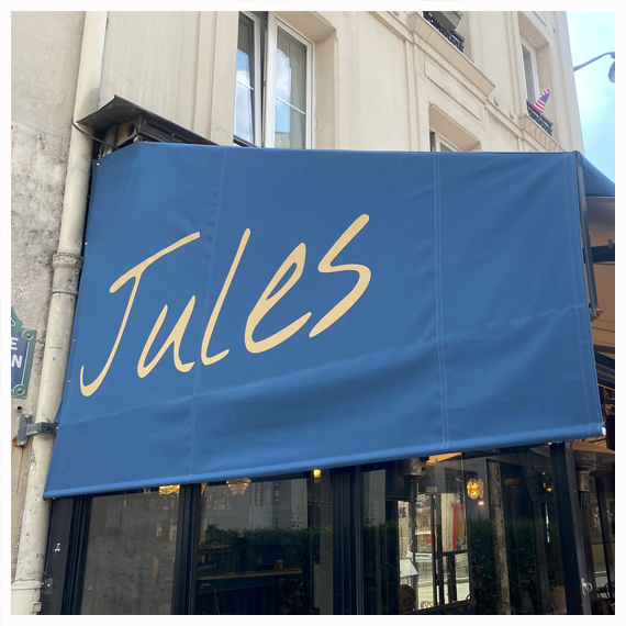 Rentoilage de stores banne à Paris 5ème Le Store Parisien