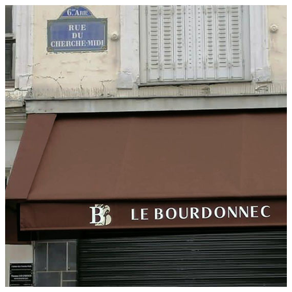 Rentoilage de stores de Boucherie à Paris - Le Store Parisien