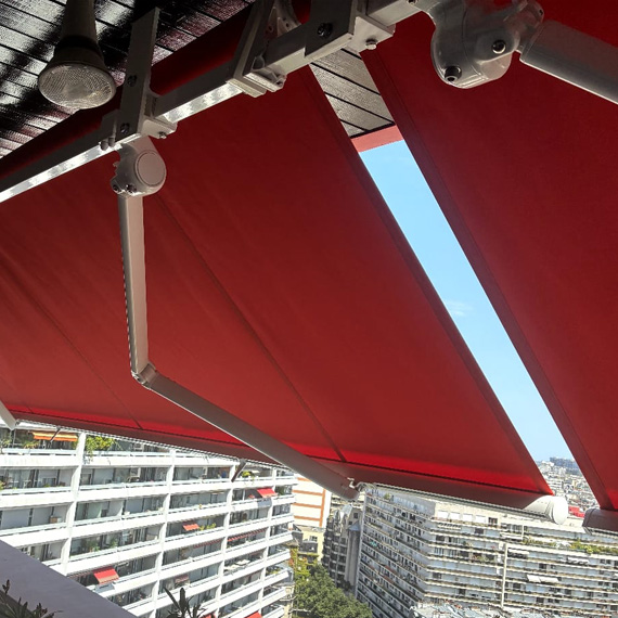 Store banne monobloc à Paris 15ème  - Le Store Parisien